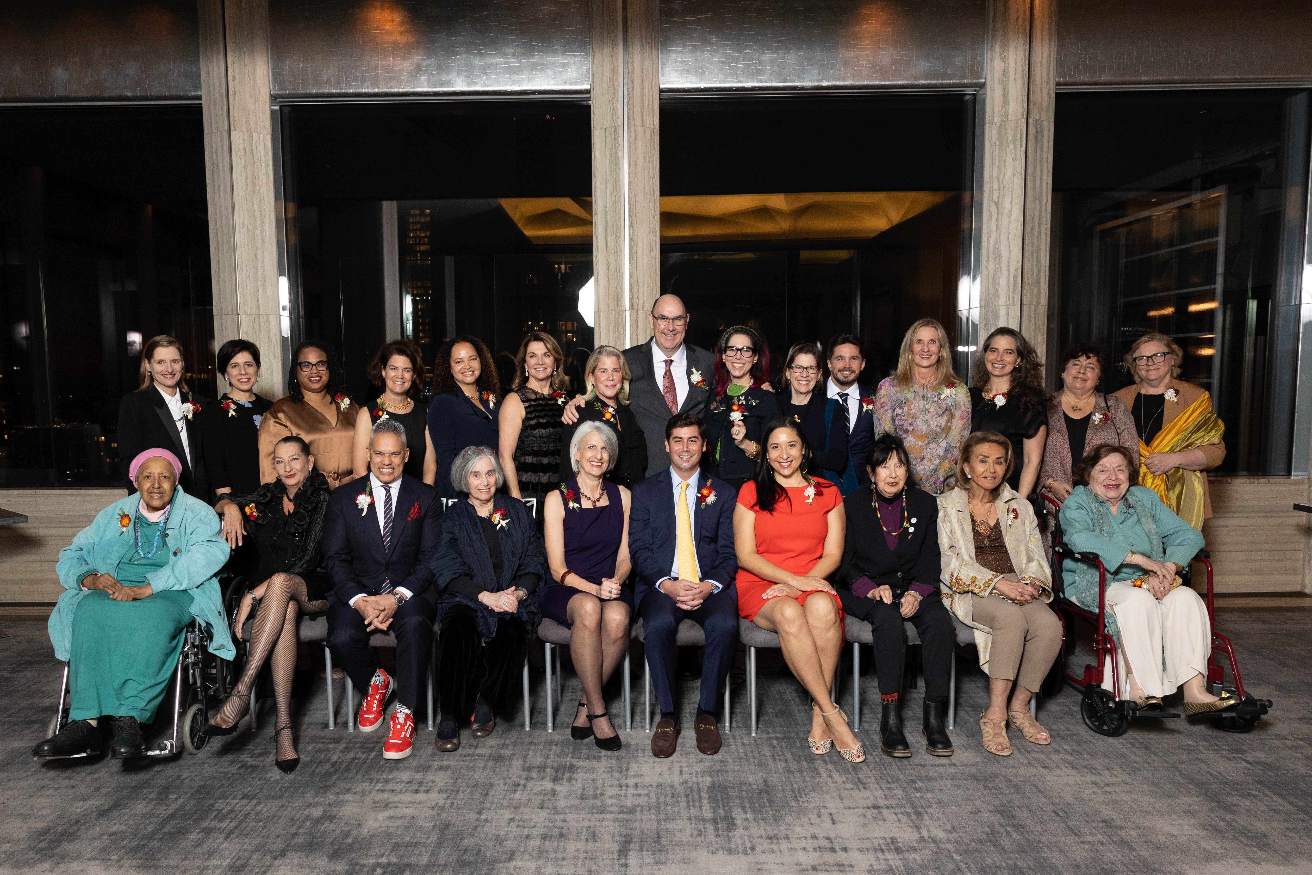 The Archives of American Art Board of Trustees and special guests pose for a photograph at the 2023 Gala.